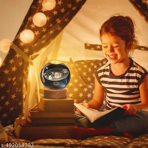 Explorer 3D Galaxy Crystal Bal - Grabbitry